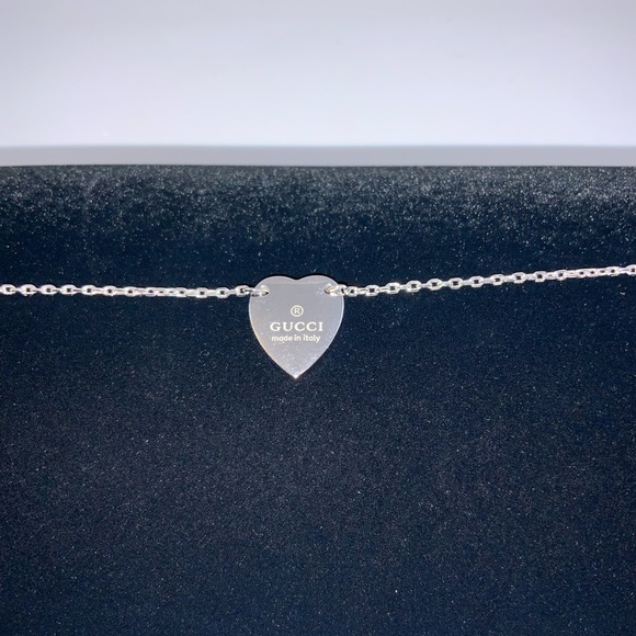 Gucci Heart Bracelet - Picture 8 of 10